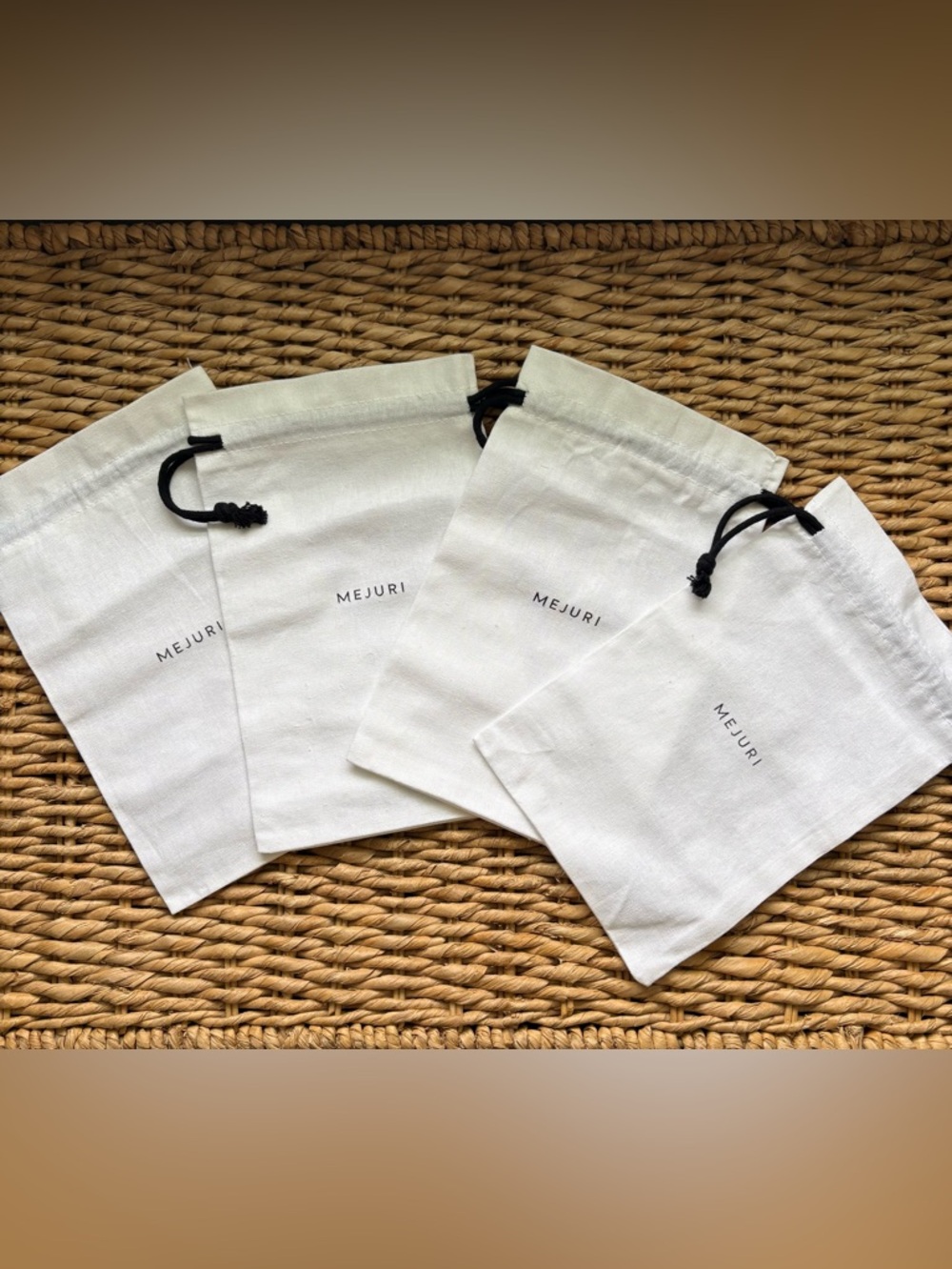 Mejuri Dustbags